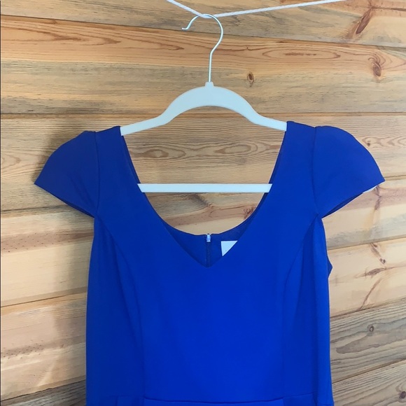 Blue Cap-Sleeve Dress - Picture 2 of 5